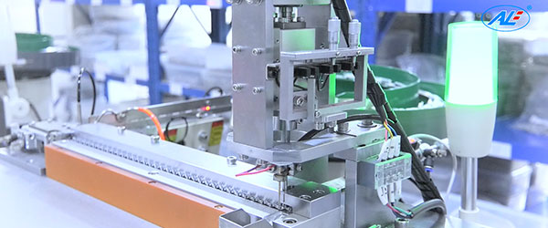 641621320322549.jpg 關(guān)于我們內(nèi)頁(yè)6.jpg